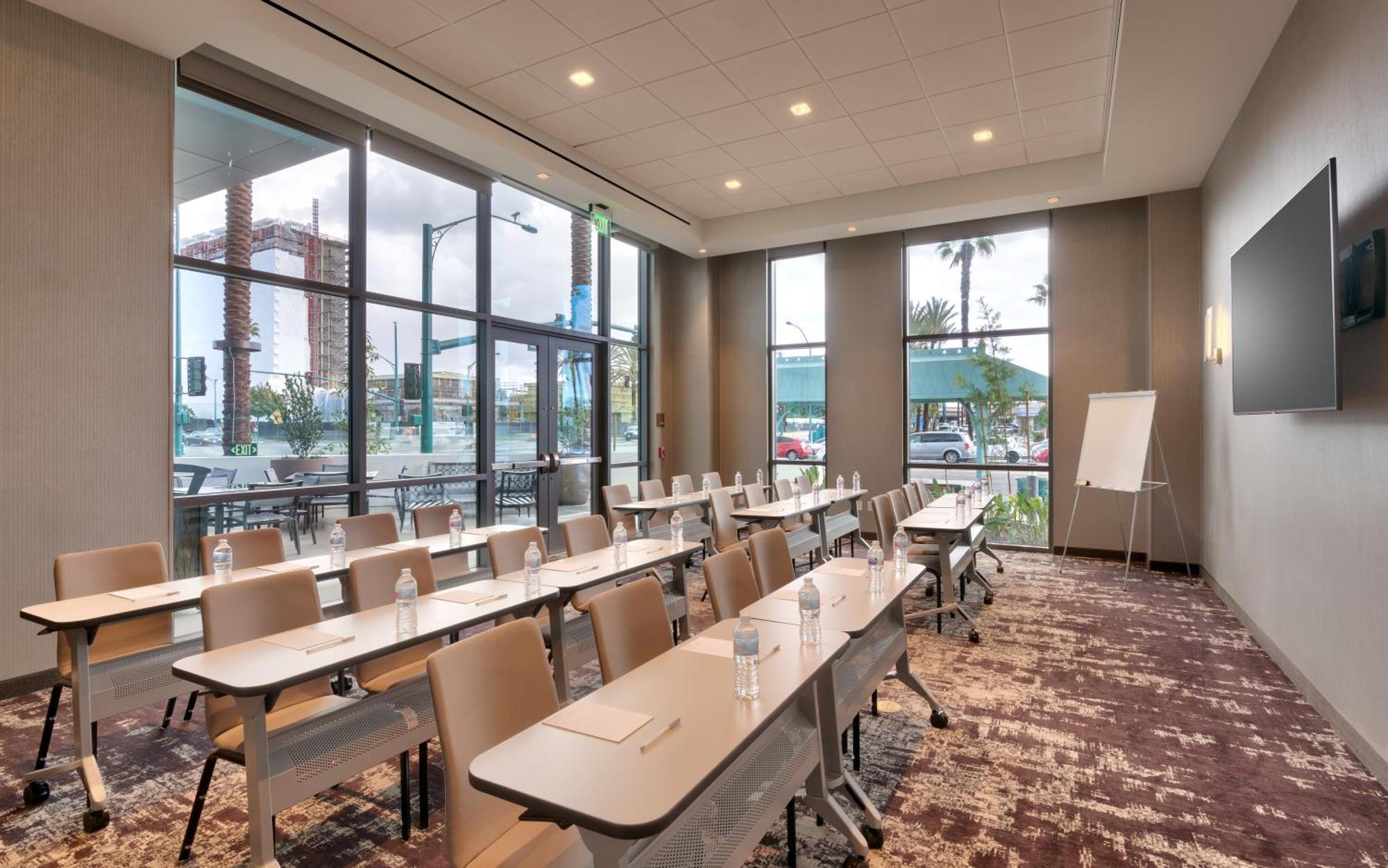 Hampton Inn & Suites Anaheim Resort Convention Center Luaran gambar
