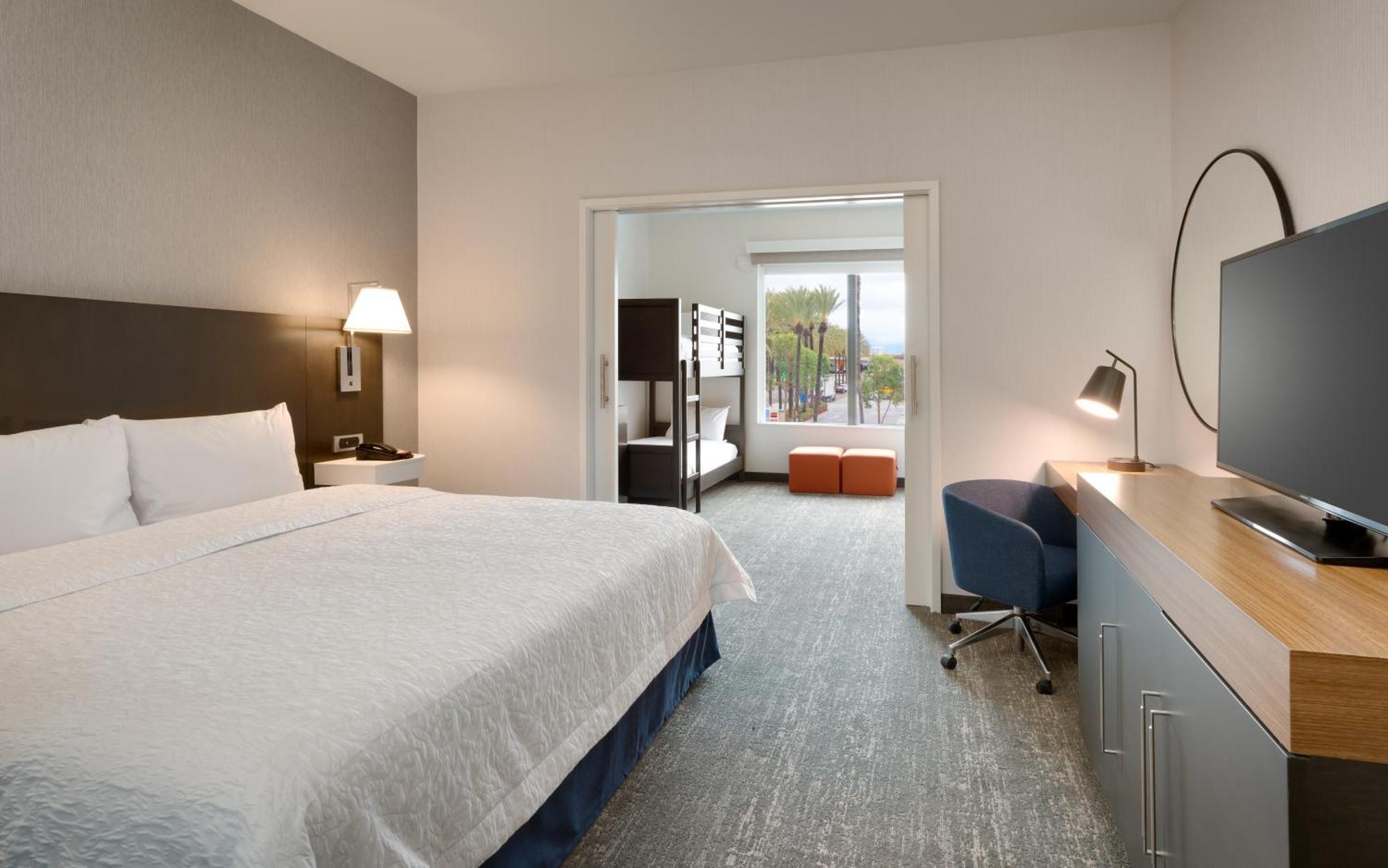 Hampton Inn & Suites Anaheim Resort Convention Center Luaran gambar