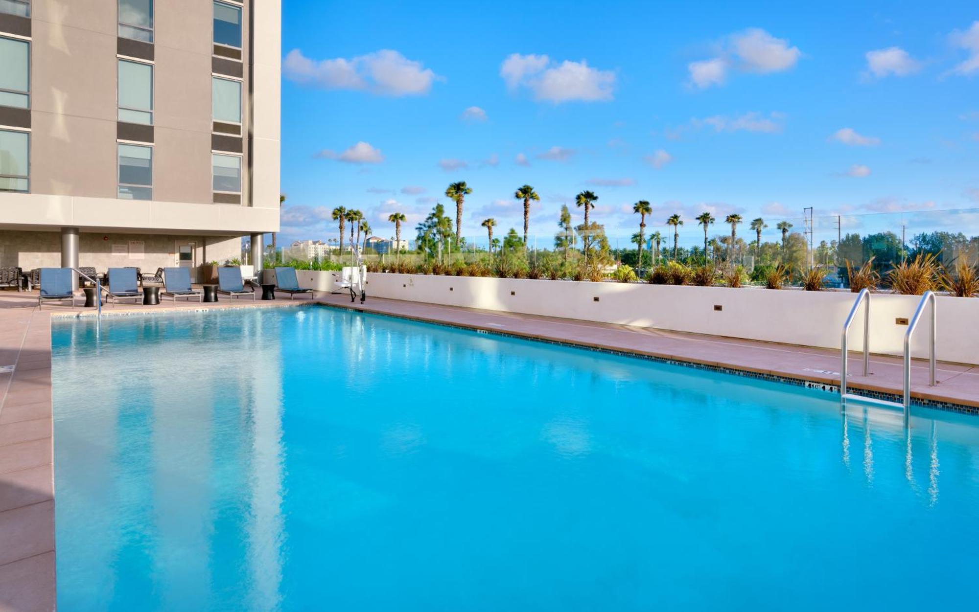 Hampton Inn & Suites Anaheim Resort Convention Center Luaran gambar